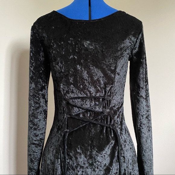 [SOLD]vintage 90s witchy button lace up midi dress - Picture 13 of 16